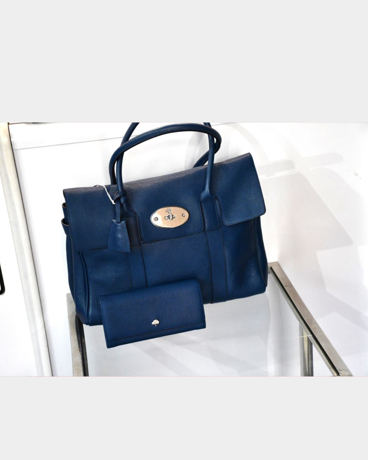 Preloved Mulberry Bayswater Blue Leather Bag with matching purse wallet