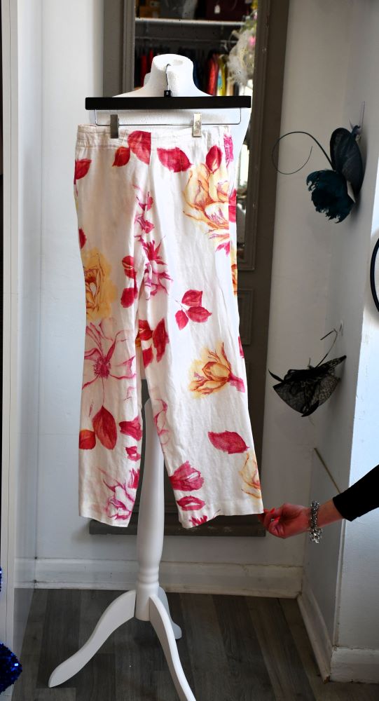 Mac Floral Wide Leg Linen Trousers (8)