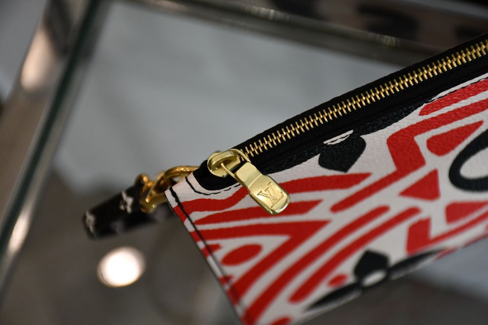 Louis Vuitton Jungle Giant Monogram Pouch. Limited Edition