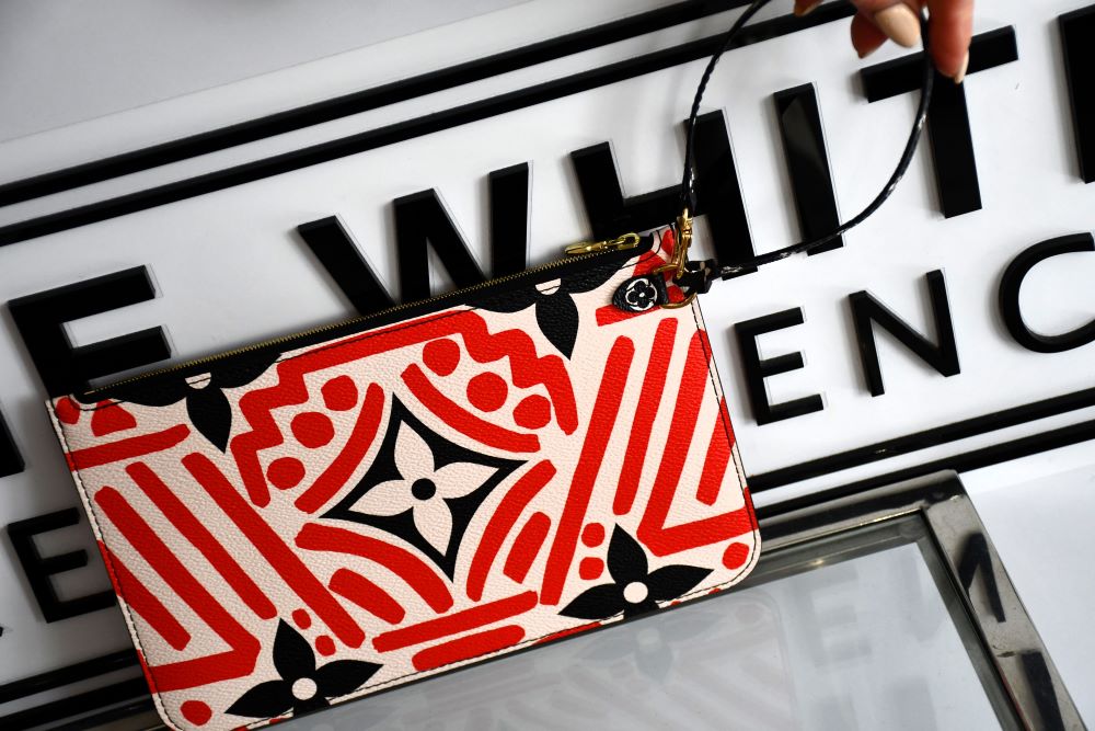 Louis Vuitton Jungle Giant Monogram Pouch. Limited Edition