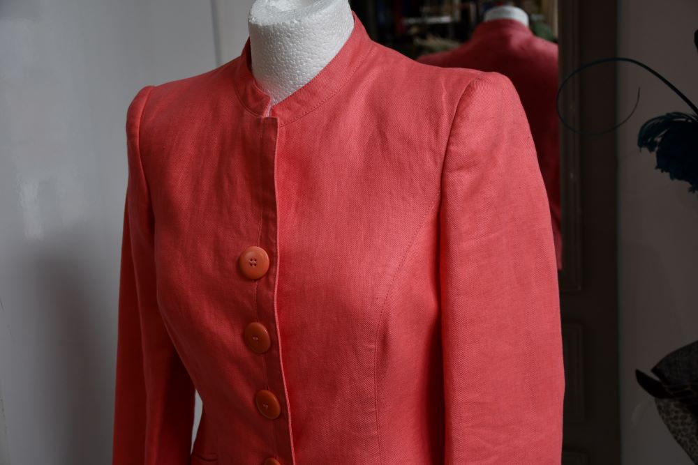 Armani Pink Linen Fitted Scalloped Jacket (40)