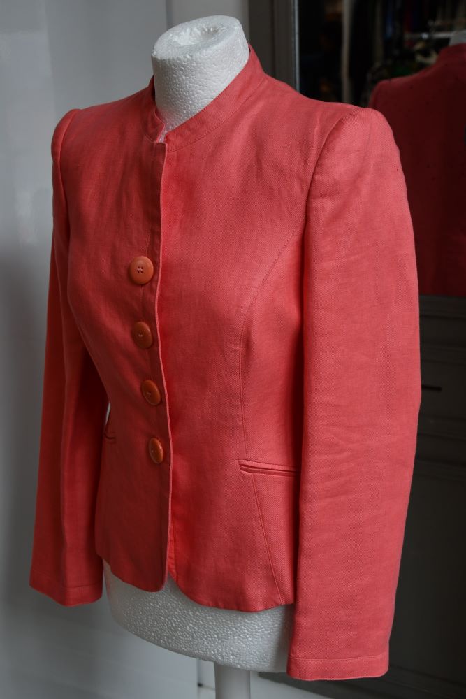 Armani Pink Linen Fitted Scalloped Jacket (40)