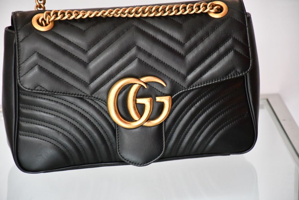 Gucci GG Marmont Matelasse Shoulder Bag