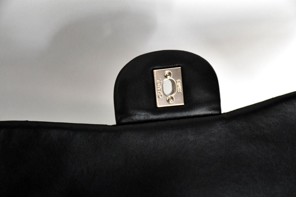 Chanel Jumbo Classic Lambskin Leather Bag