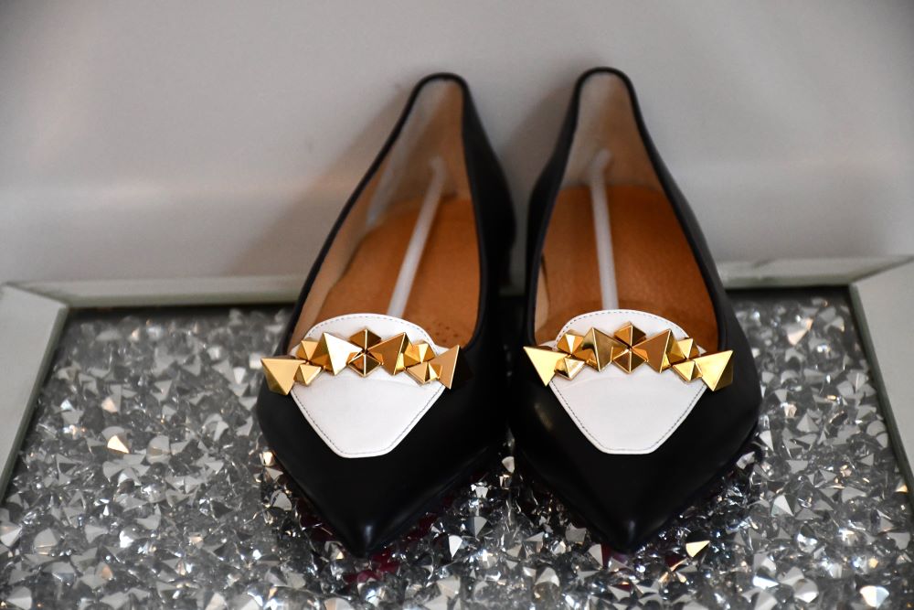 Louboutin Miss Constella Flat Nappa Shoes (40)