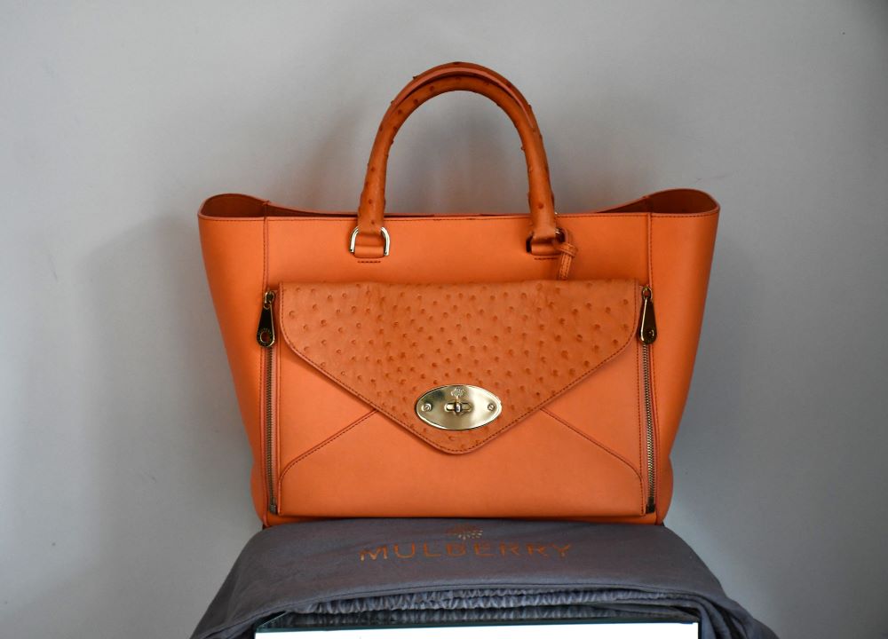 preloved Mulberry Willow Ostrich Apricot Leather Bag with dustbag