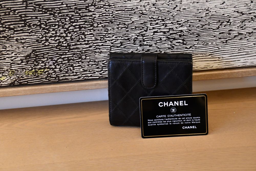Chanel Lambskin Quilted Leather Wallet Purse