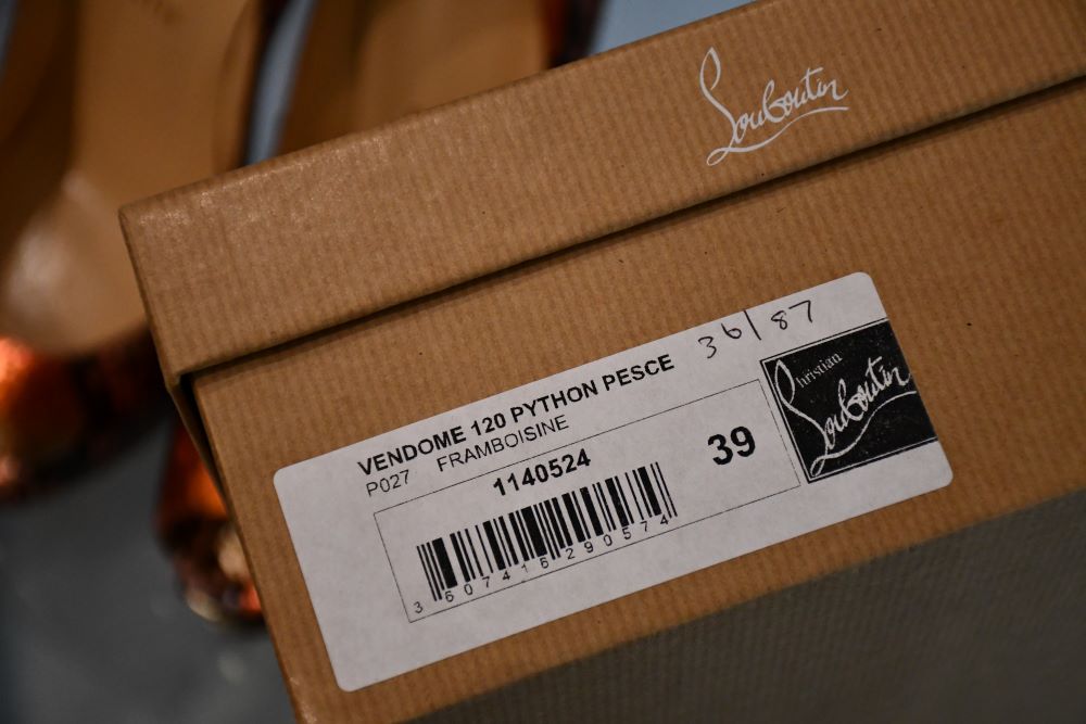 Louboutin Vendome 120 Python Pesce Shoes (6) UNUSED