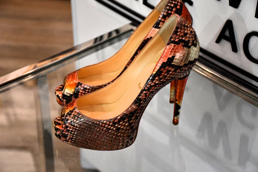 Louboutin Vendome 120 Python Pesce Shoes (6) UNUSED