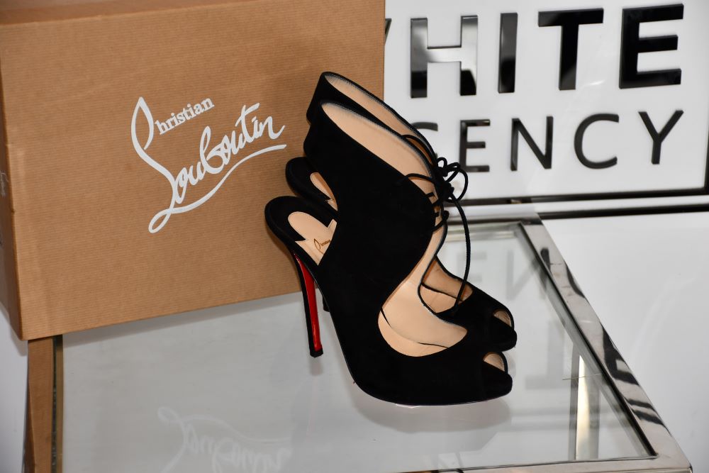 preloved Louboutin Alegra 120 Black Tie Heels