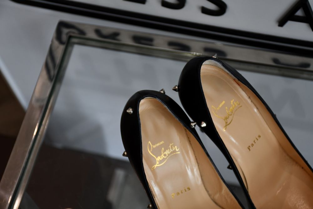Louboutin Degraspike 100 Kid Leather Stud Shoes (6)