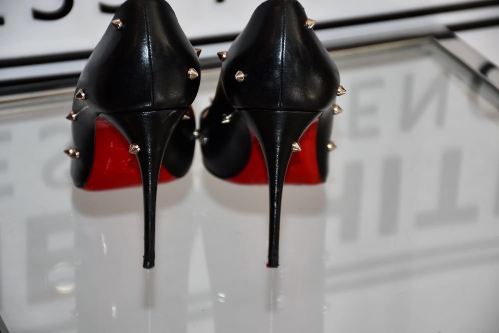 Louboutin Degraspike 100 Kid Leather Stud Shoes (6)