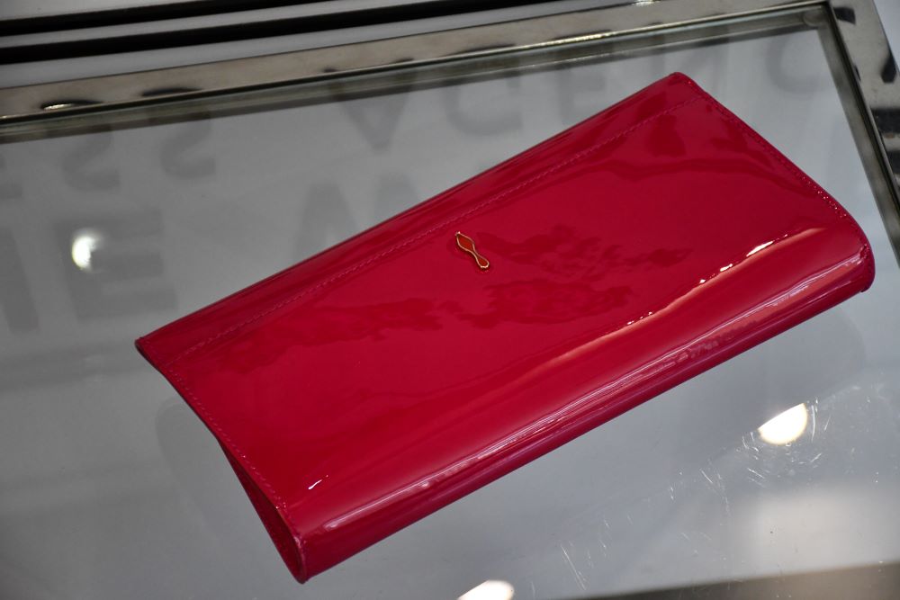 Louboutin Vero Dodat Ultra Rose Patent Leather Clutch UNUSED