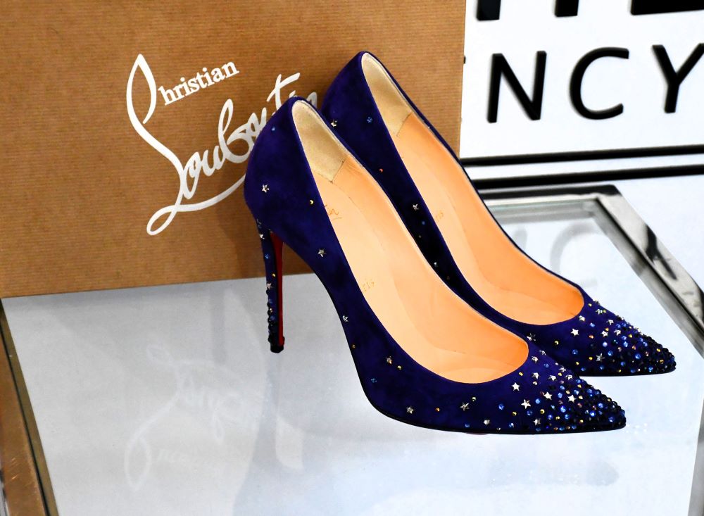 Louboutin Gravitanito 100 Veau Velours Blue Shoe (5.5)
