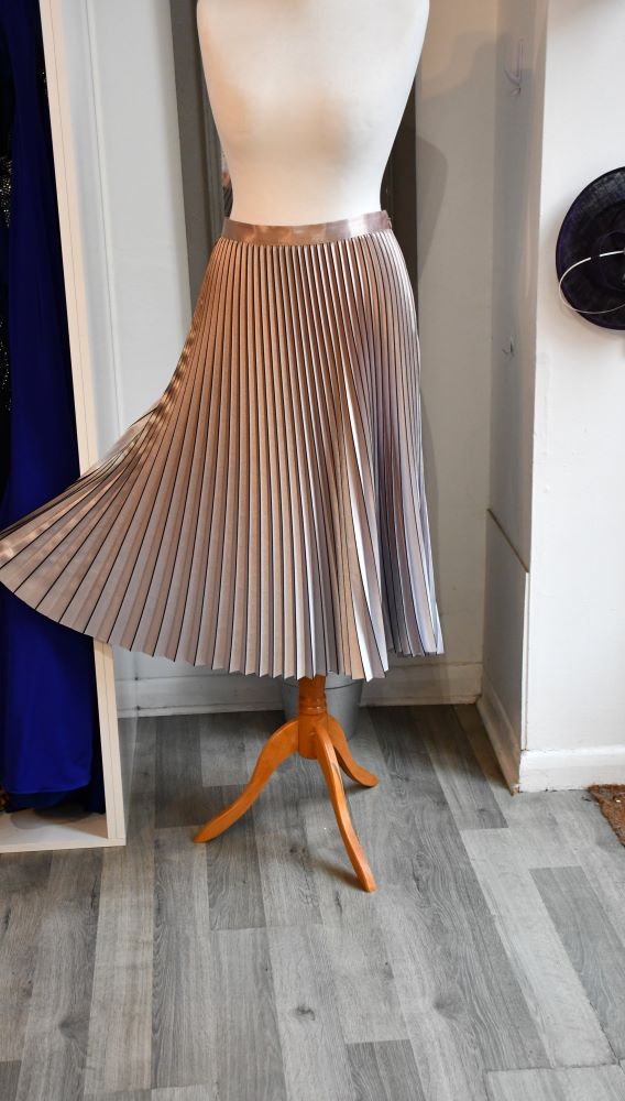 Reiss Gold Metallic Pleated Midi Skirt (14)