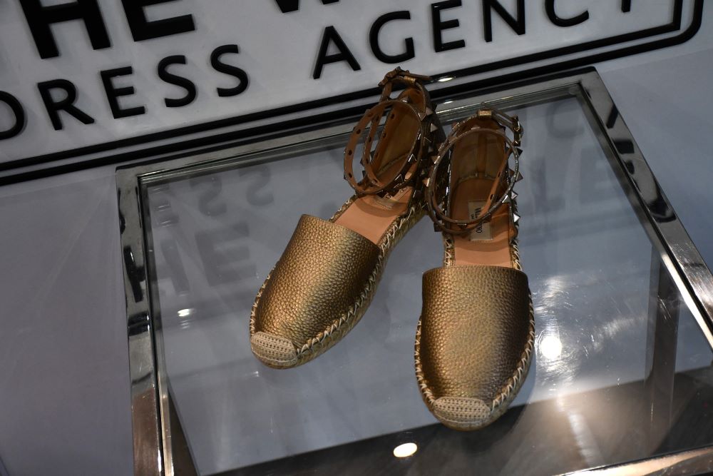 Valentino Rockstud Ballerina Espadrilles (5)