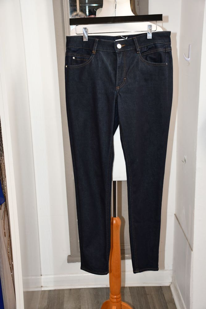 pre owned BOSS Dark Blue Nelin cotton denim Straight Mid Rise Jeans