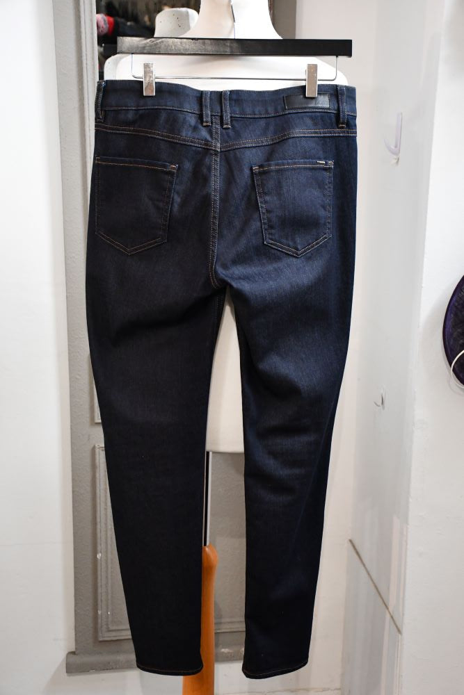 BOSS Dark Blue Nelin Straight Mid Rise Jeans (W 32)
