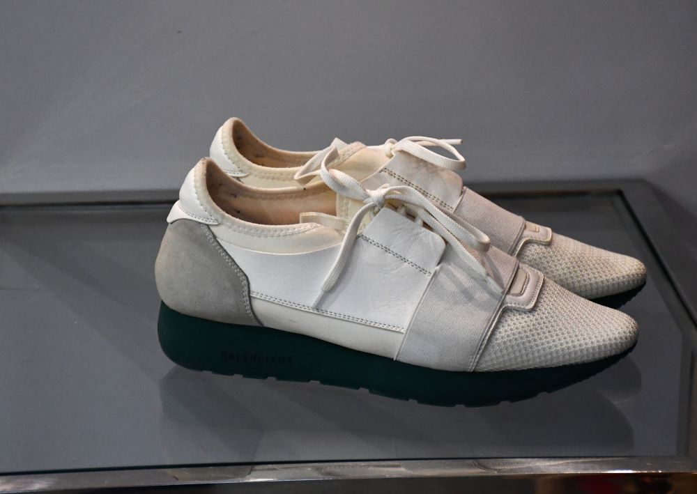 Balenciaga Mihara White Leather Trainers (39)