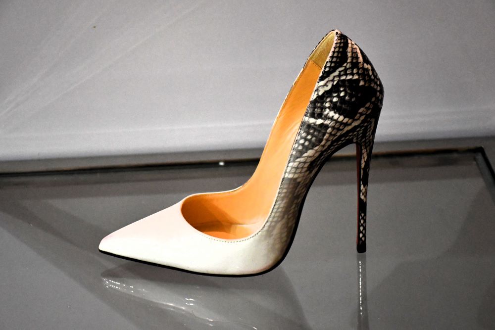 preowned Louboutin So Kate 120 White Black Python Shoes