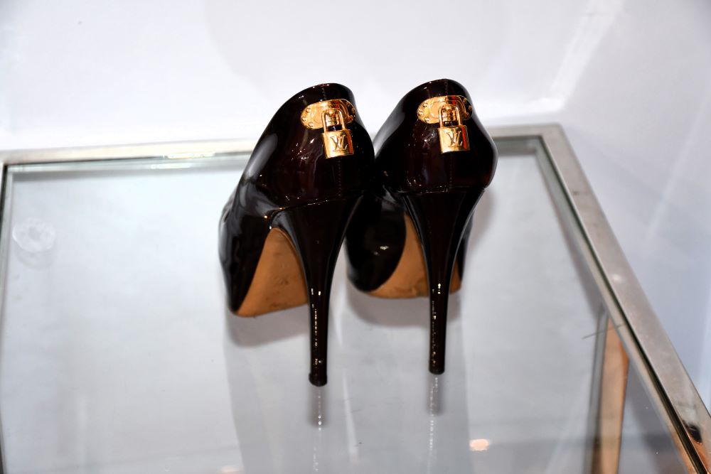 Louis Vuitton Dark Burgundy Padlock Peep Toe Heels (6)