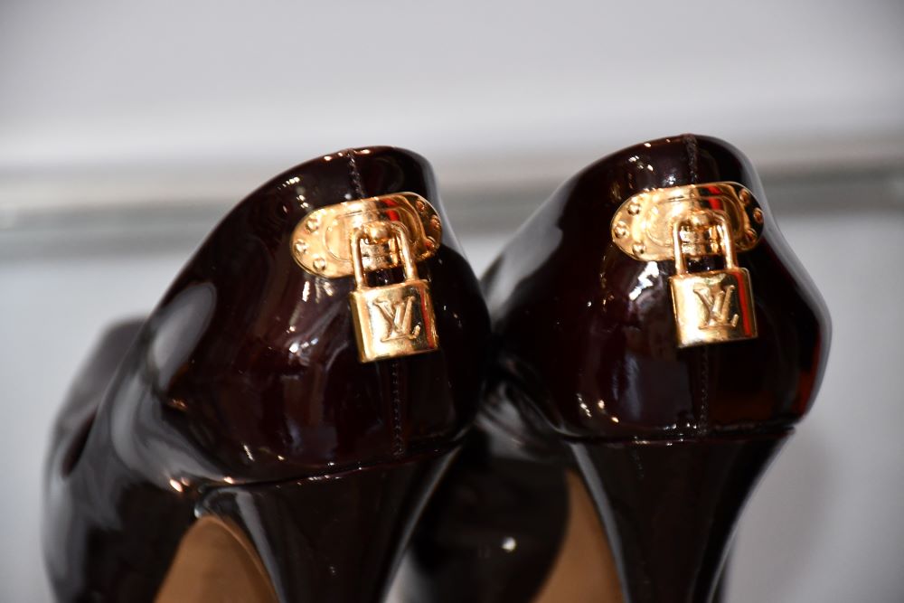 Louis Vuitton Dark Burgundy Padlock Peep Toe Heels (6)