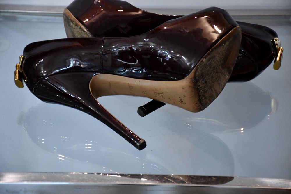 Louis Vuitton Dark Burgundy Padlock Peep Toe Heels (6)