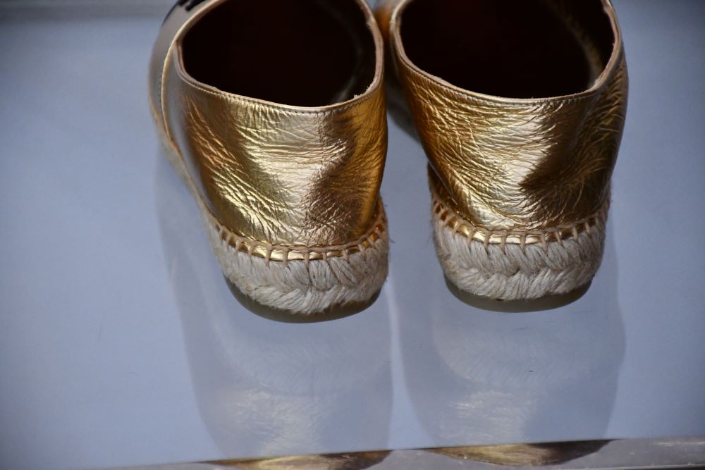 Chanel CC Black Grosgrain and Gold Leather Espadrilles UNWORN (5)