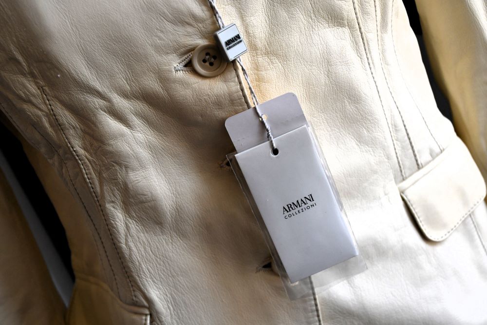 Armani Giacci Cream Leather Jacket BNWT (44)