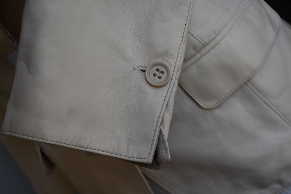 Armani Giacci Cream Leather Jacket BNWT (44)