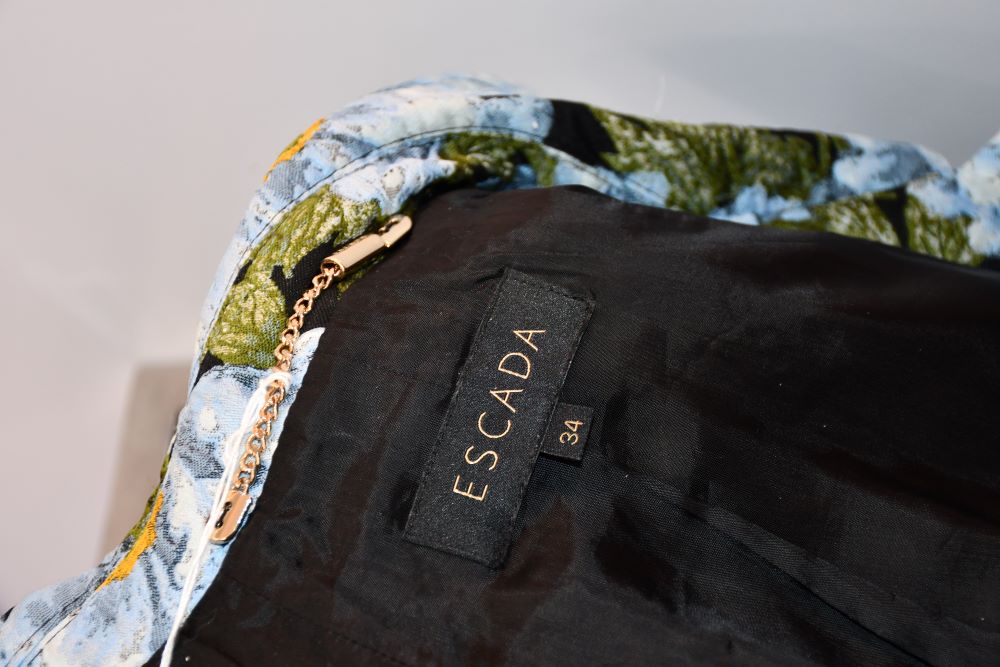 Escada Brocade Floral Jacquard Lined Jacket