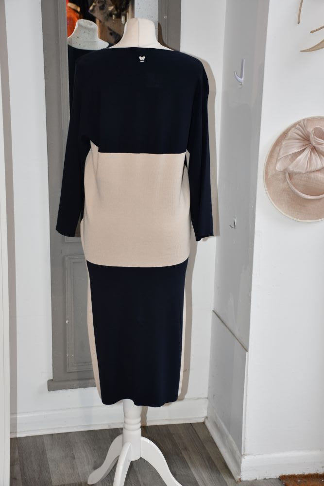 Pre owned Max Mara Weekend Skirt Two Piece