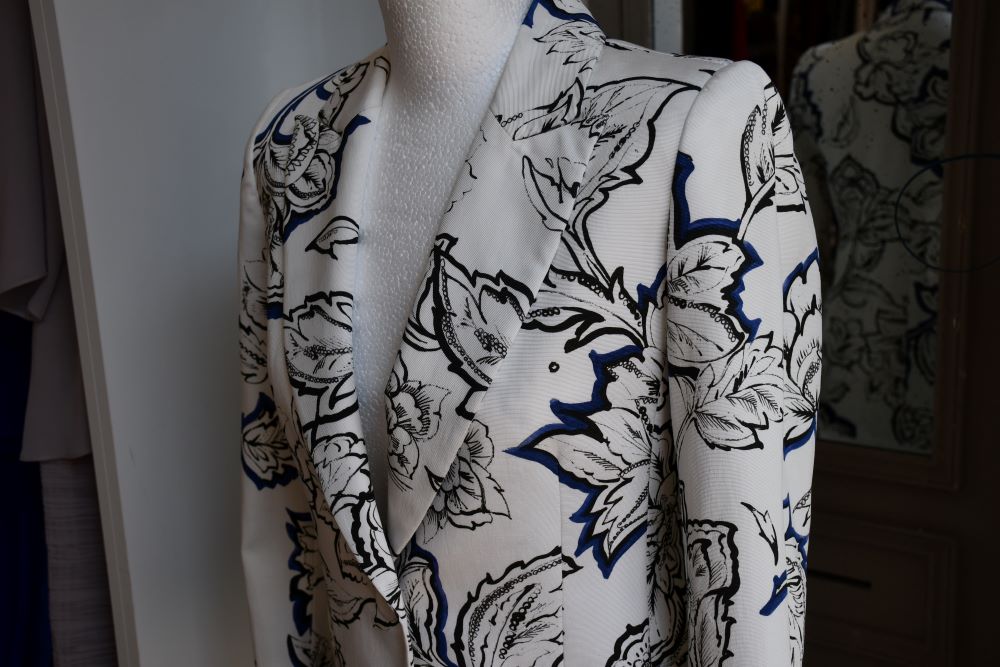Marella Floral Printed Black and White Blazer Jacket (8)