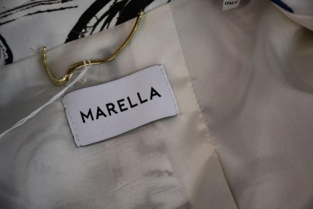 Marella Floral Printed Black and White Blazer Jacket (8)
