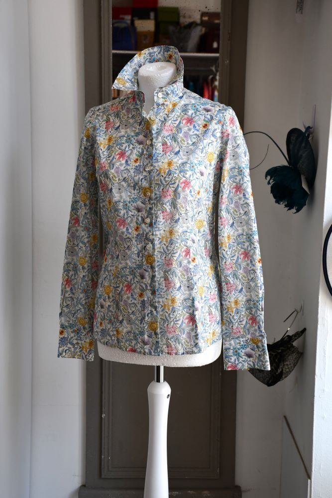 preloved B.M. Clothing Liberty Fabric Floral Cotton womans Shirt