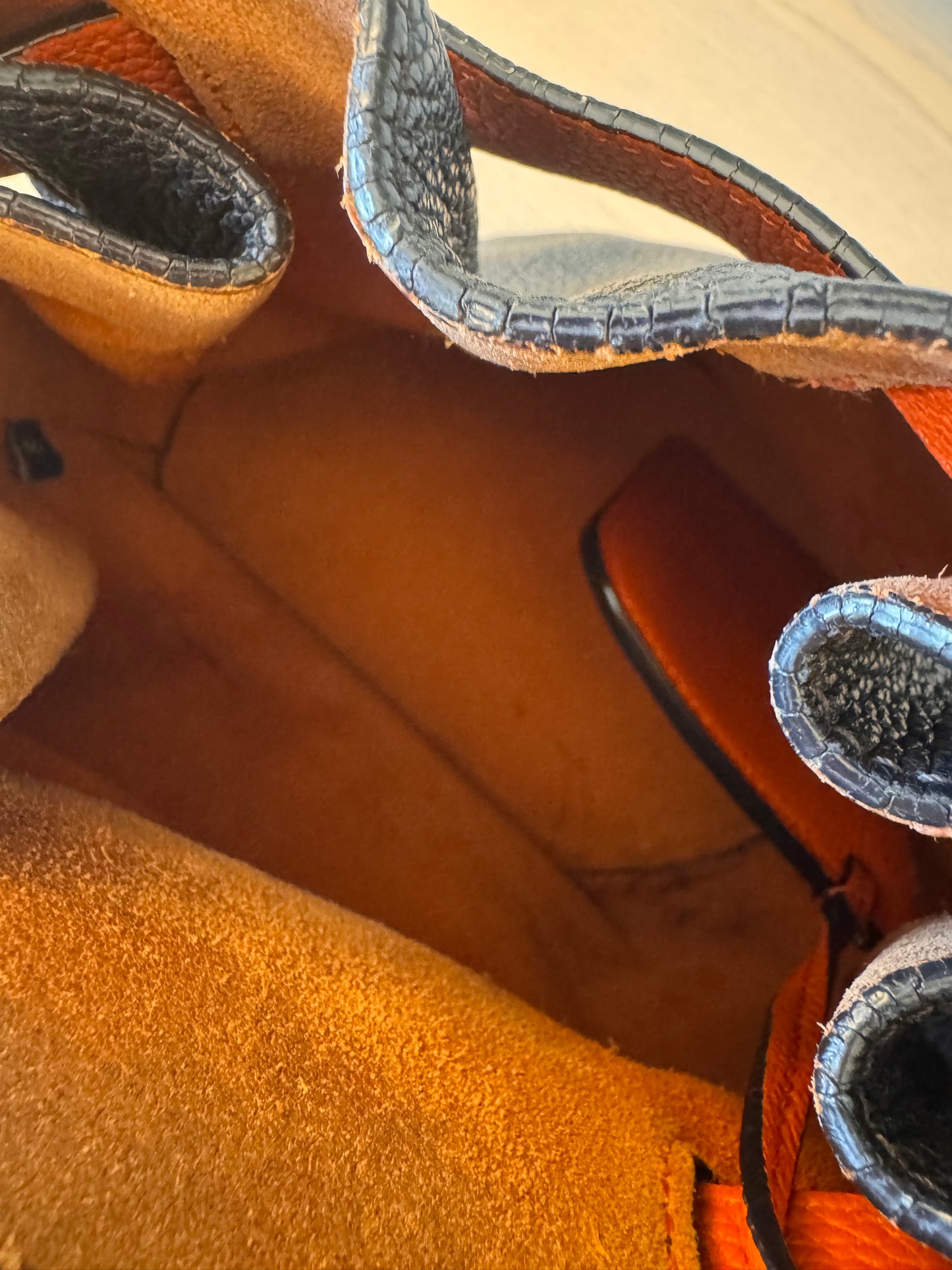 Mulberry Abbey Small Leather Bucket Bag