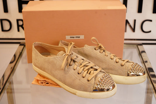 Preowned Miu Miu Low Top Sneakers Beige Suede Metal Cap Toe Trainers