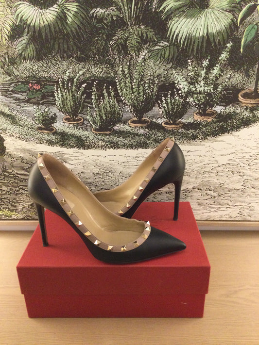 preowned Valentino Rockstud  clack leather heels on original red box