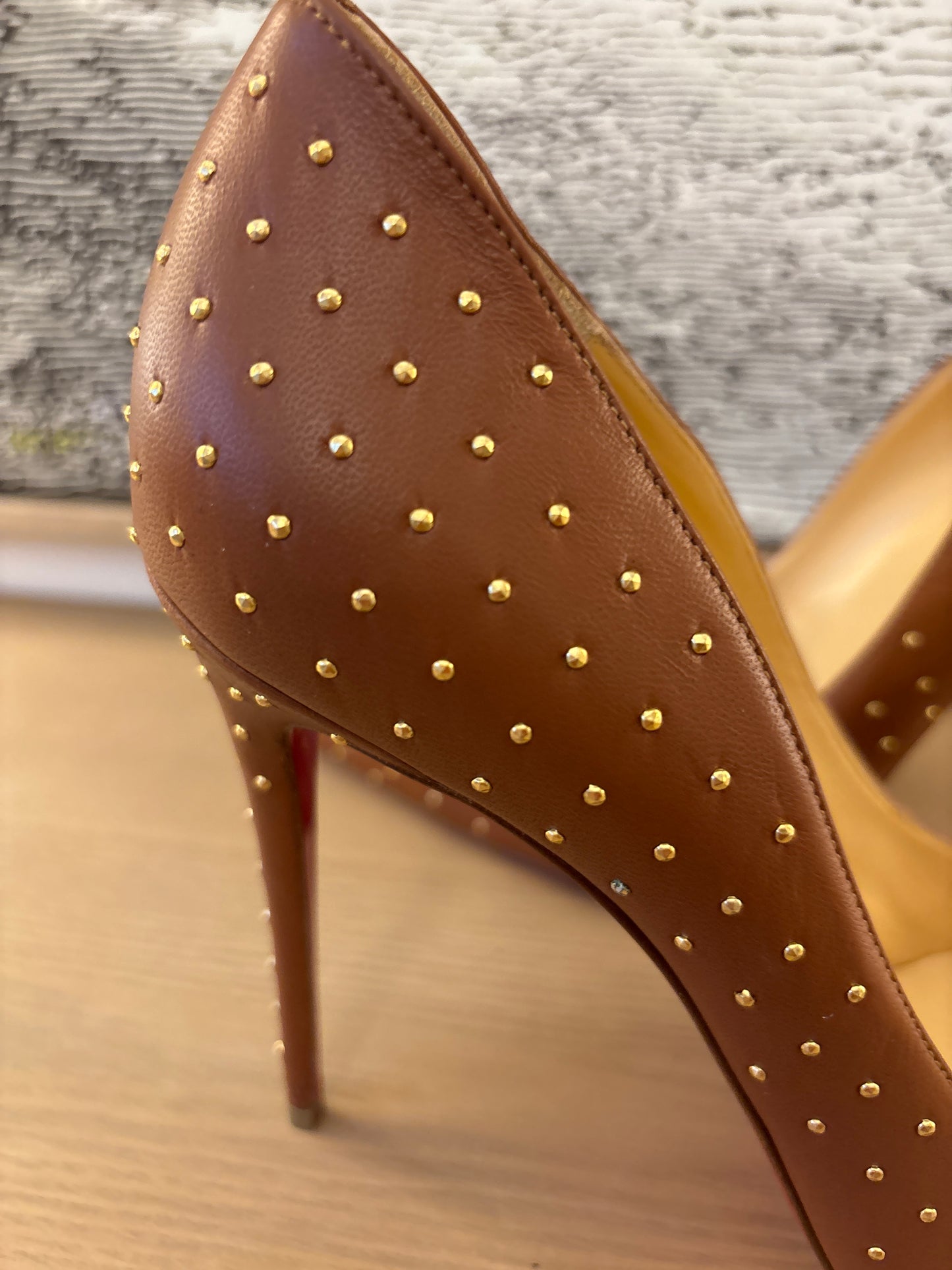 Louboutin Pigalle Follies Plume 100 Nappa
