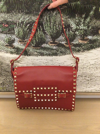 preloved Valentino Red Leather Rockstud Buckled Bag with shoulder strap