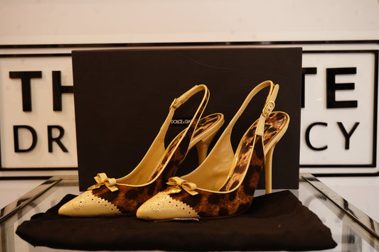 Preowned Dolce & Gabbana Leopard Print Canvas and Patent Leather Slingback Heels. (6). UNWORN