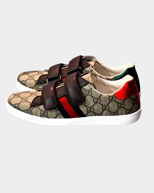 Preloved Gucci Ace GG Supreme trainers