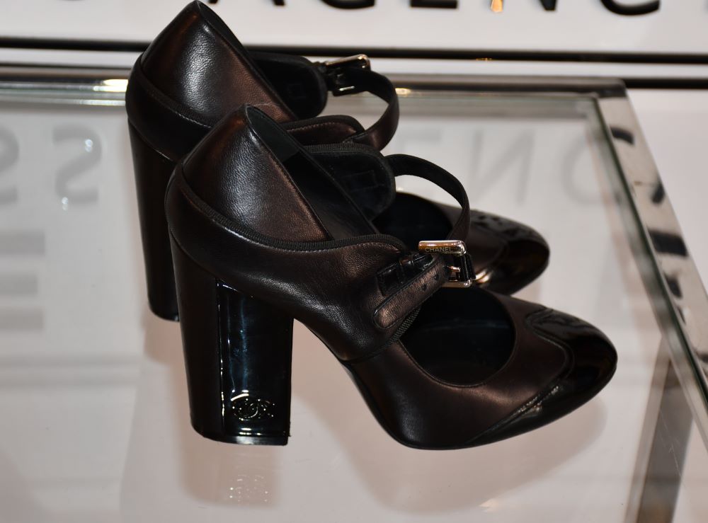 Chanel CC Runway Mary Jane Block Heels Shoes (5.5)