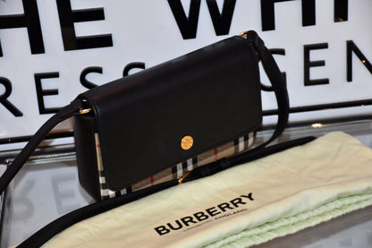 preowned vintage Burberry Hampshire Bag