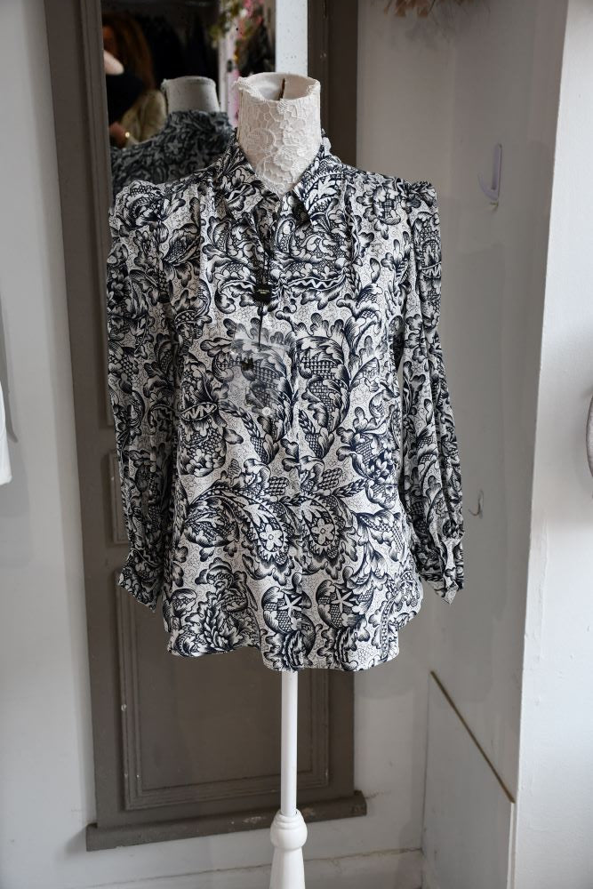 preowned Weekend Max Mara abstract pattern Silk Blouse