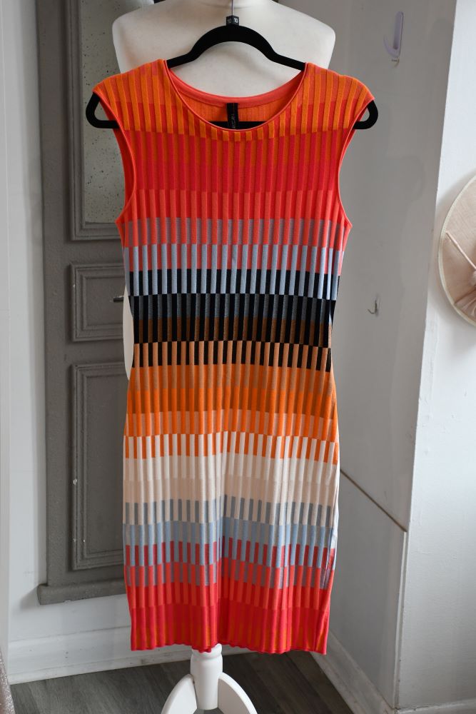 preowned Marc Cain Stripes Sleeveless Coral Orange Fitted