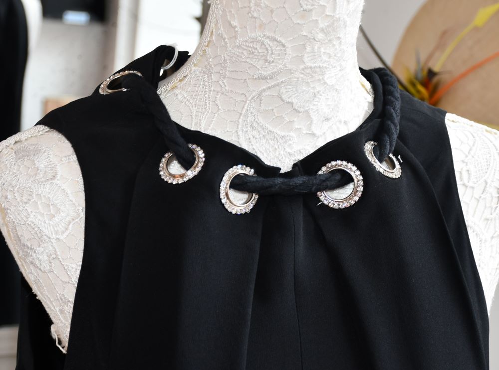 Edition Limited Black Sleeveless Dress (10)