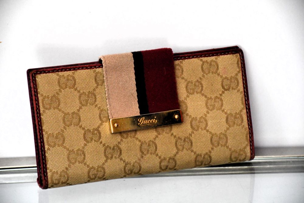 preloved Gucci Firenze 1921 brown Monogram Canvas Bi Fold Wallet