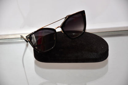preloved Tom Ford Dahlia Black Sunglasses with case