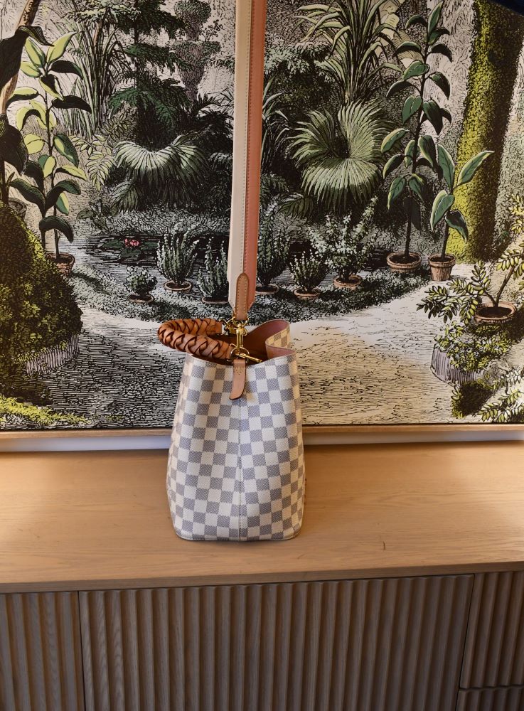 Louis Vuitton NeoNoe MM Damier Azur Bucket Bag